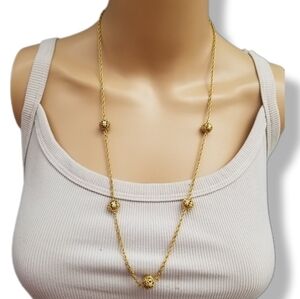VINTAGE GOLDTONE FILIGREE BALL DETAILED CHAIN NECKLACE